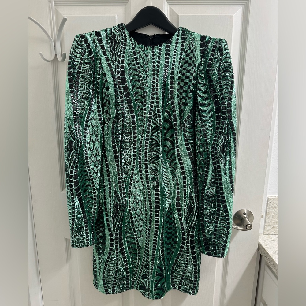 Bloomingdale’s AQUA long sleeve sequined party mini dress, green/black, S